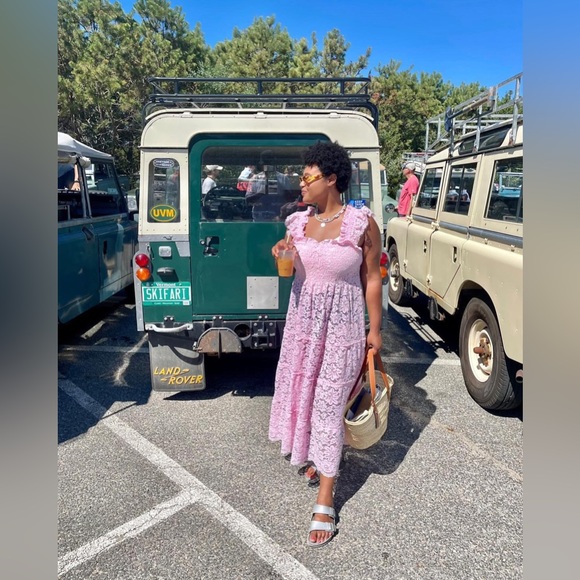 Hill House The Lace Ellie Nap Dress in Pink Lace Collector’s Edition | M - Picture 15 of 16